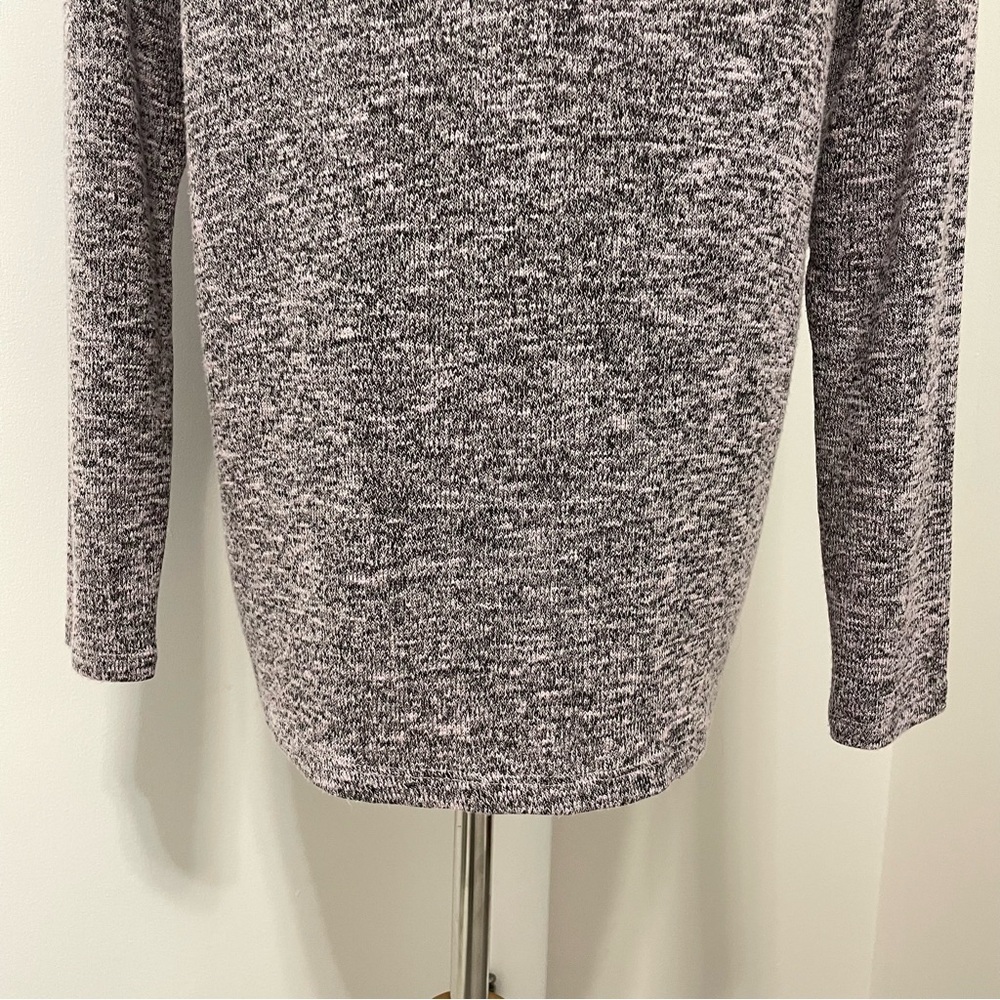 American Eagle Outfitters V-Neck Long Sleeve Top - Heathered Purple Size L - Picture 11 of 14